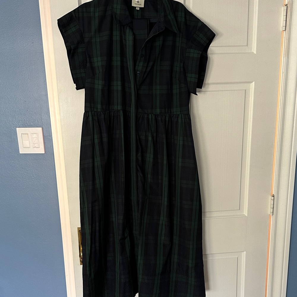 Tuckernuck Blackwatch Plaid Short Sleeve Chloe Dress
XXL
EUC